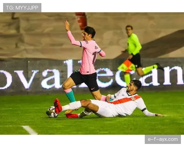 佩德里深情回顾拉斯帕尔马斯岁月：辉煌与挑战铸就职业生涯基石