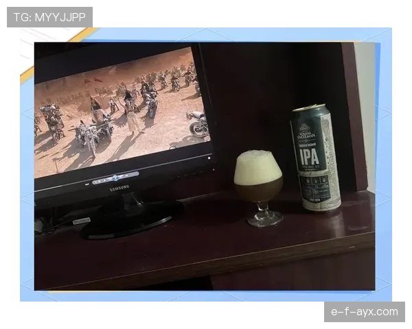 朱雪莹家的冰箱里塞满了蛋白粉，连饮料都按训练时间表排好队